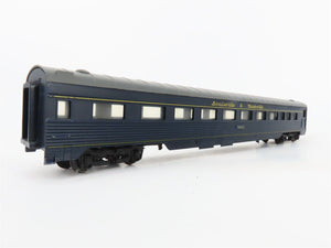 HO Scale IHC Premier Series L&N Louisville & Nashville Coach Passenger Car #3210