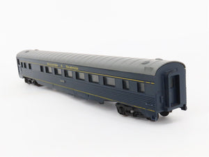 HO Scale IHC Premier Series L&N Louisville & Nashville Coach Passenger Car #3210
