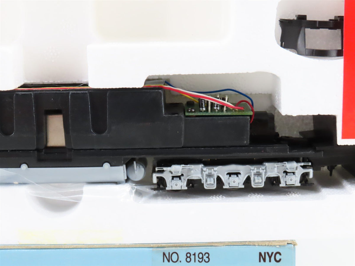 HO Scale Proto 2000 8193 NYC New York Central E8/9A Diesel Locomotive #4070