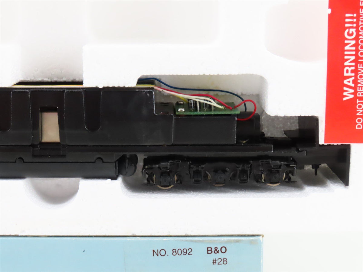 HO Scale Proto 2000 8092 B&amp;O Baltimore &amp; Ohio E8/9A Diesel Locomotive #28