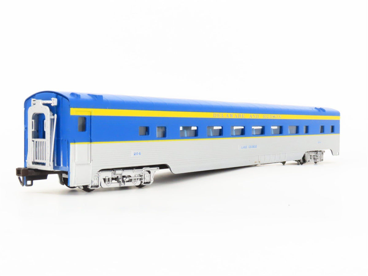HO IHC Premier 47321 D&amp;H Delaware &amp; Hudson Coach Passenger #204 &quot;Lake George&quot;