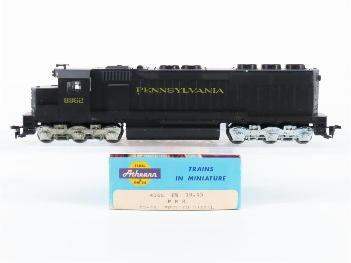 HO Scale Athearn 4166 PRR Pennsylvania SD45 Diesel Locomotive #8962