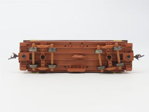 HO Scale Roundhouse 84363 NP Northern Pacific 3-Window Wood Caboose #1746
