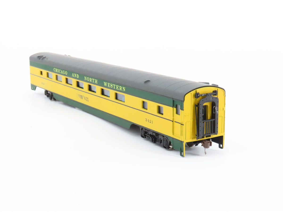 HO IHC Premier 48041 C&amp;NW Chicago &amp; North Western &quot;400&quot; Coach Passenger #3421