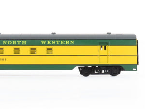 HO Scale IHC Premier 48045 C&NW Chicago & North Western RPO Passenger #7601