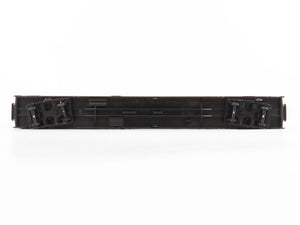 HO Scale IHC Premier 48045 C&NW Chicago & North Western RPO Passenger #7601