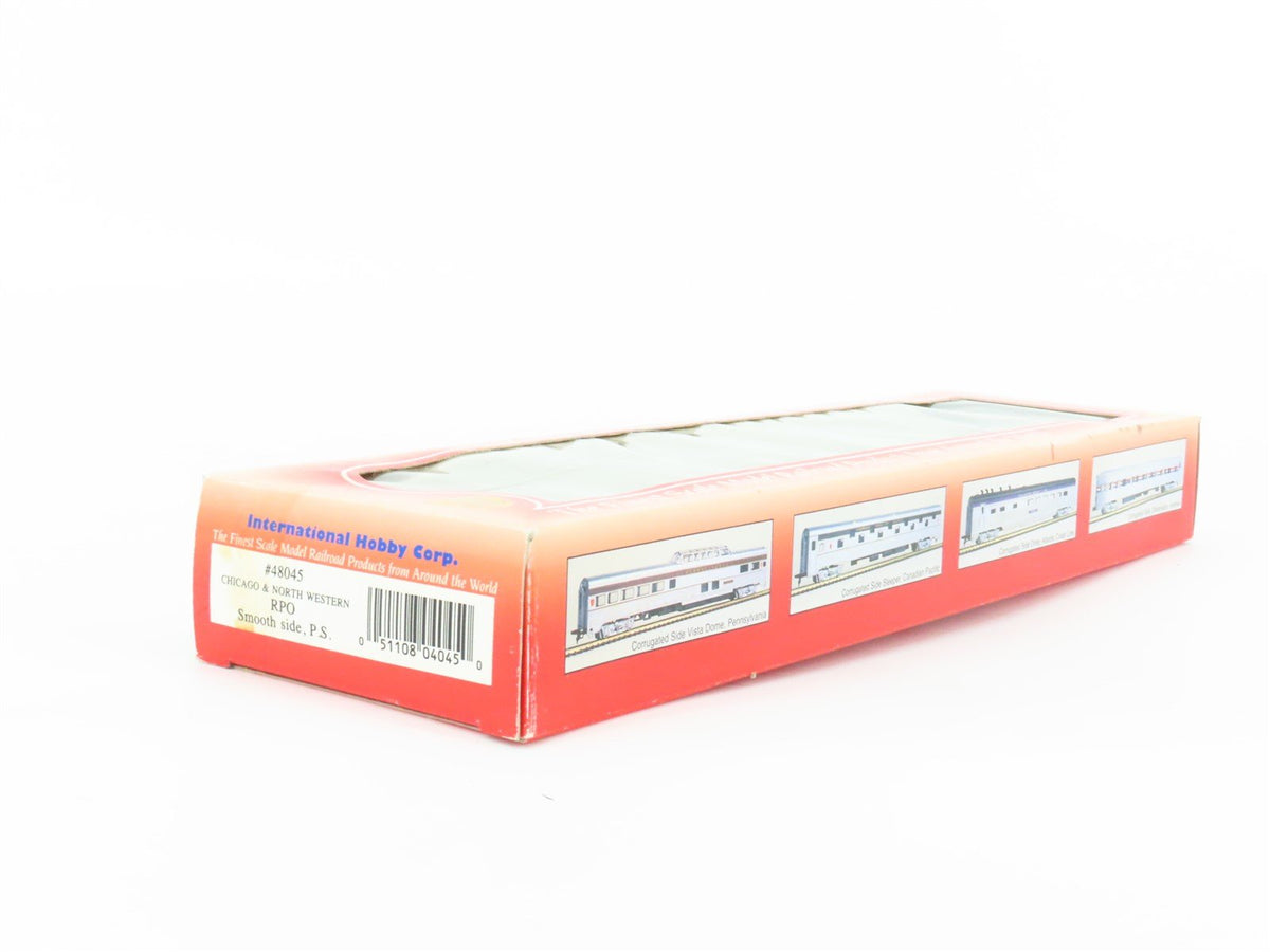 HO Scale IHC Premier 48045 C&amp;NW Chicago &amp; North Western RPO Passenger #7601
