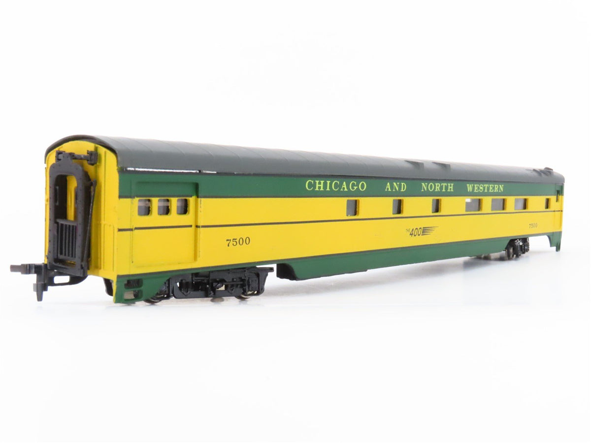 HO IHC Premier 48044 C&amp;NW Chicago &amp; North Western &quot;400&quot; Combine Passenger #7500