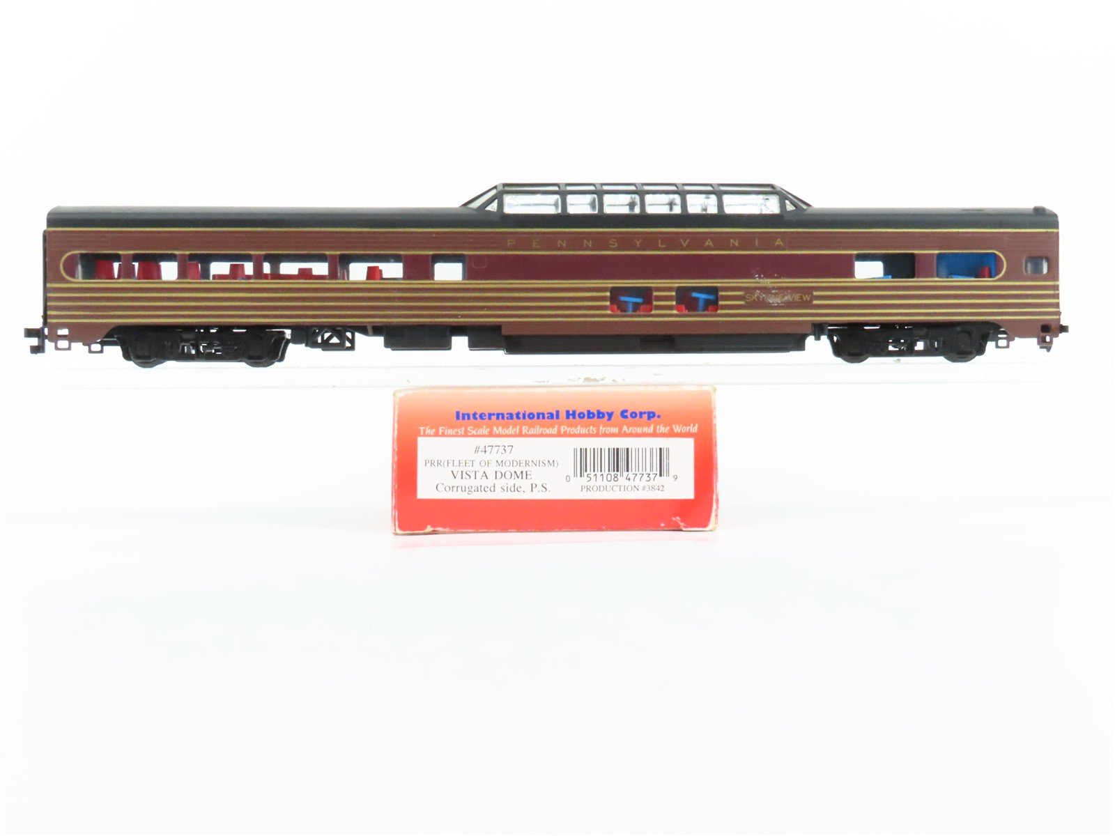 HO IHC Premier Series 47737 PRR Pennsylvania Vista Dome Passenger "Skyline View"
