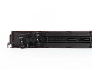 HO IHC Premier Series 47737 PRR Pennsylvania Vista Dome Passenger 