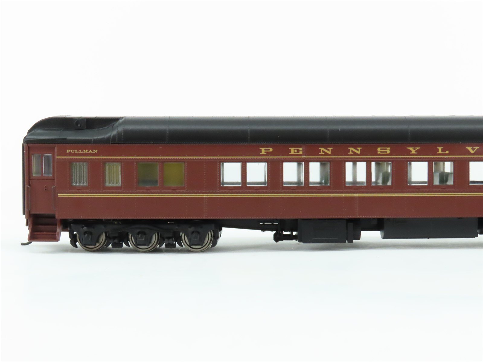 HO Scale Walthers 932-10004 PRR Pennsylvania Pullman HW 12-1 Sleeper Passenger