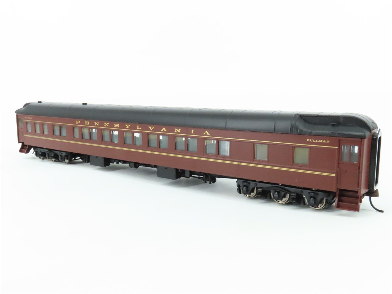 HO Scale Walthers 932-10004 PRR Pennsylvania Pullman HW 12-1 Sleeper Passenger