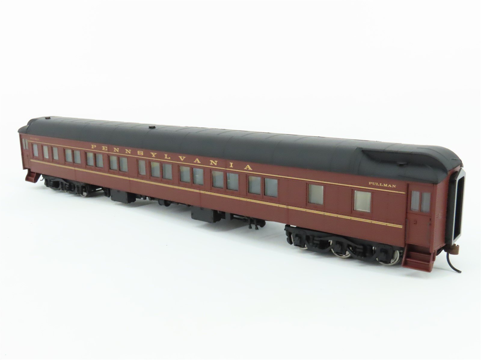 HO Scale Walthers 932-10054 PRR Pennsylvania Pullman HW 8-1-2 Sleeper Passenger