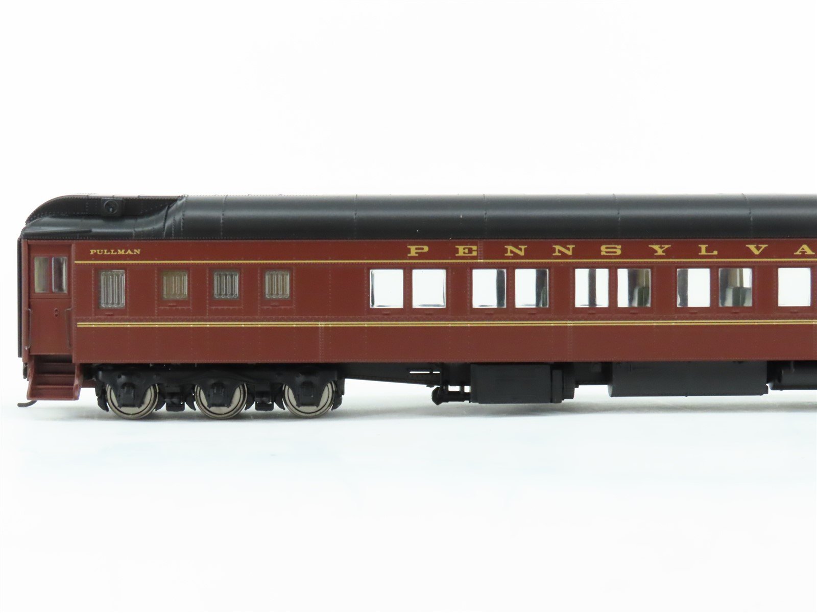 HO Scale Walthers 932-10204 PRR Pennsylvania HW 14 Section Sleeper Passenger