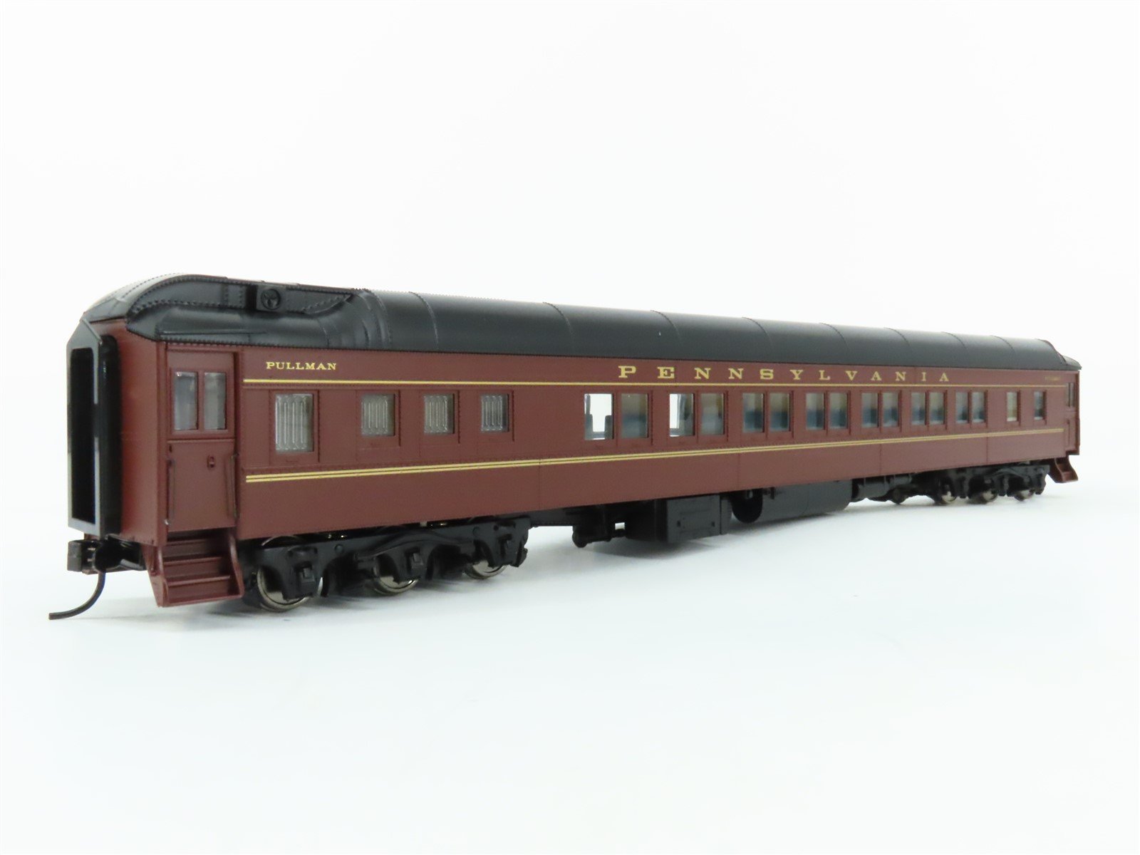 HO Scale Walthers 932-10204 PRR Pennsylvania HW 14 Section Sleeper Passenger