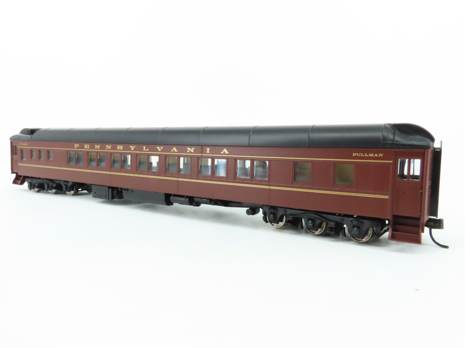 HO Scale Walthers 932-10204 PRR Pennsylvania HW 14 Section Sleeper Passenger