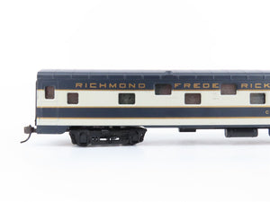HO Scale IHC Premier Series 48236 RF&P Sleeper Passenger 