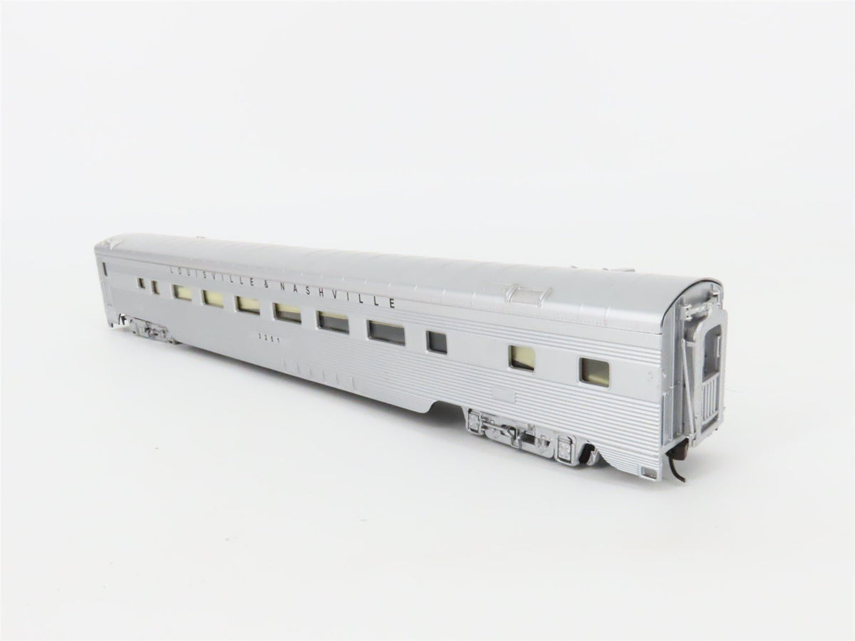HO Scale IHC Premier 47881 L&amp;N Louisville &amp; Nashville Coach Passenger #3251