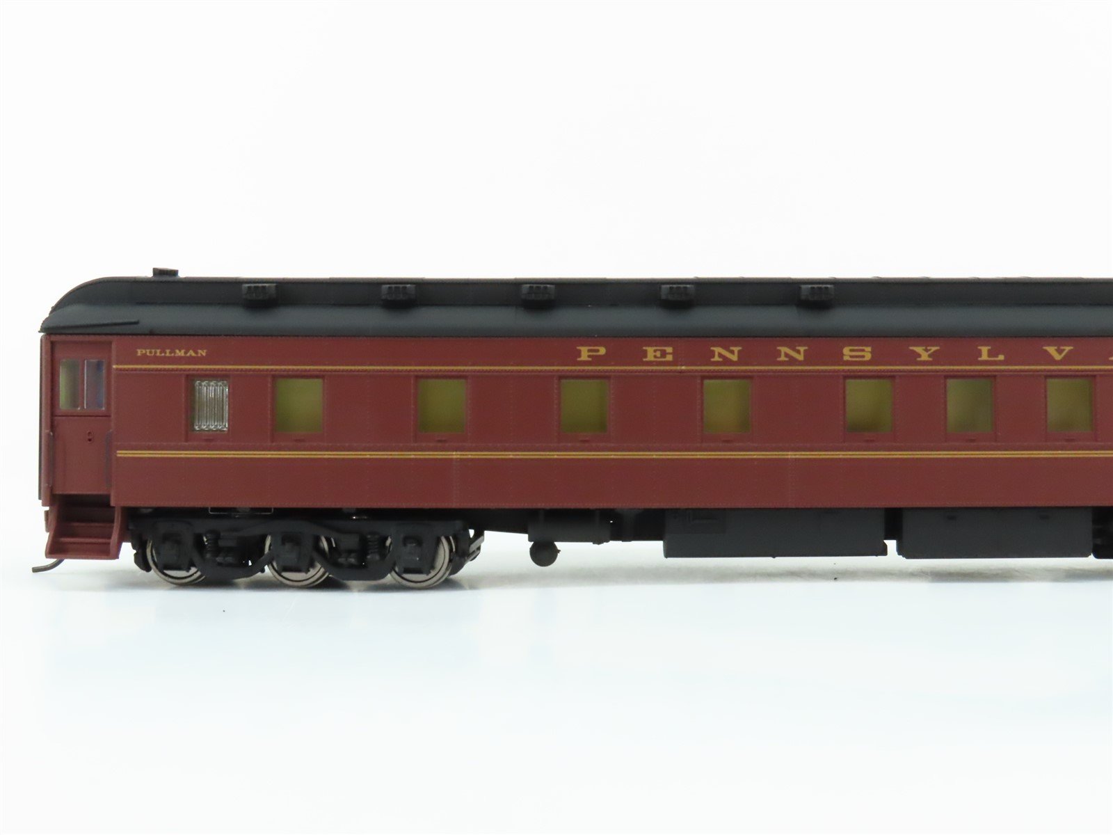 HO Scale Walthers 932-10404 PRR Pennsylvania HW 6-3 Sleeper Passenger