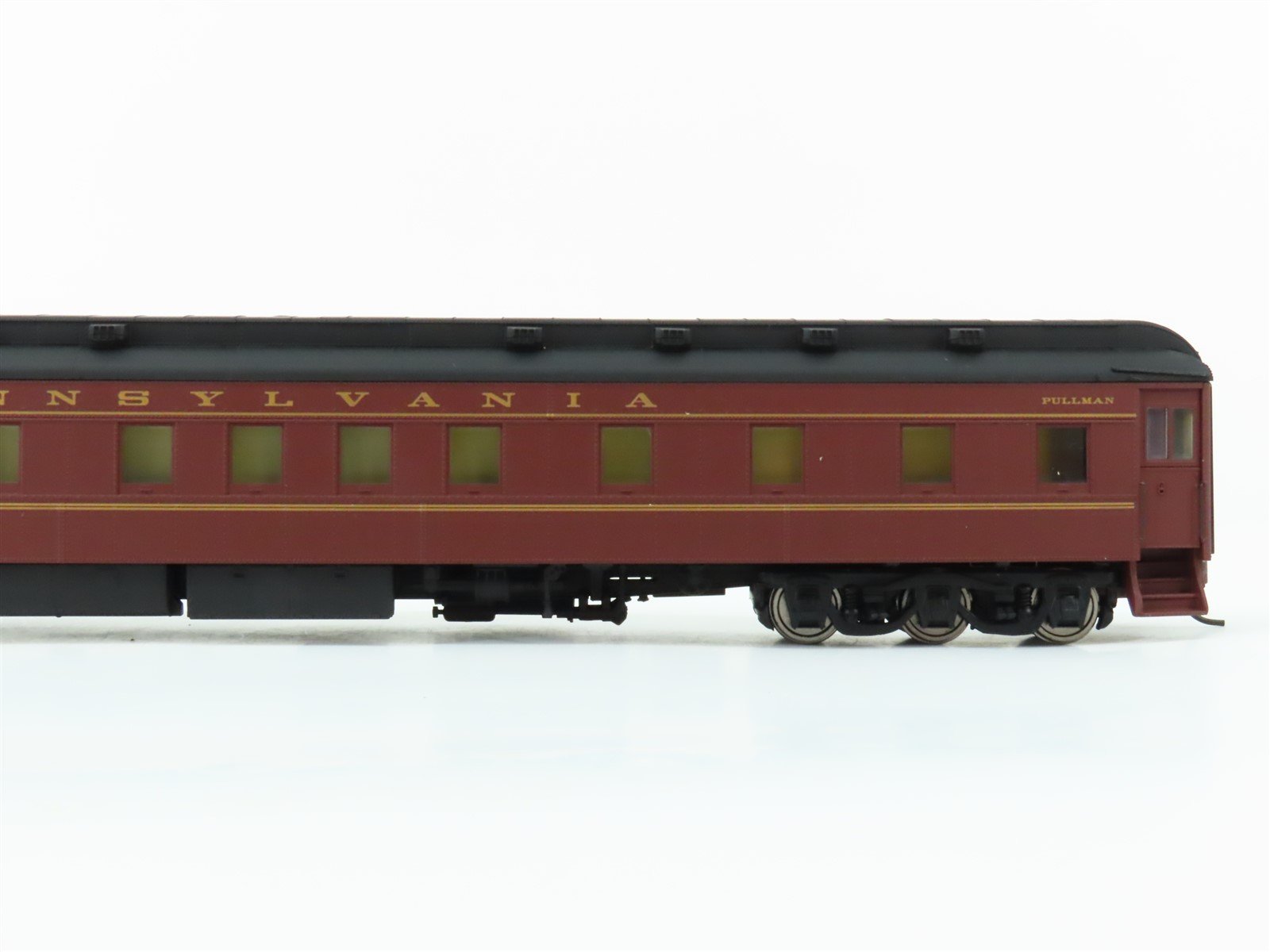 HO Scale Walthers 932-10404 PRR Pennsylvania HW 6-3 Sleeper Passenger