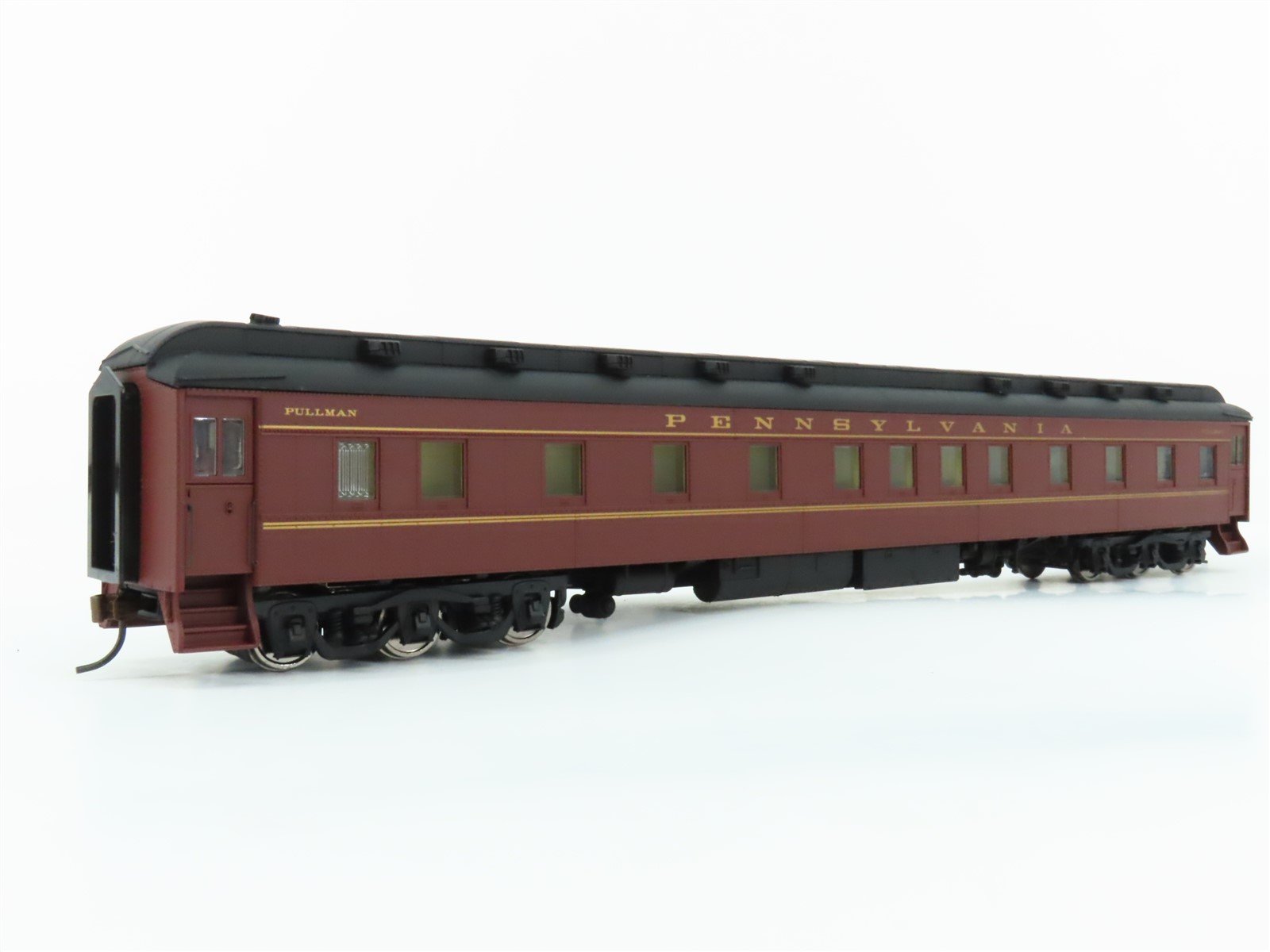 HO Scale Walthers 932-10404 PRR Pennsylvania HW 6-3 Sleeper Passenger