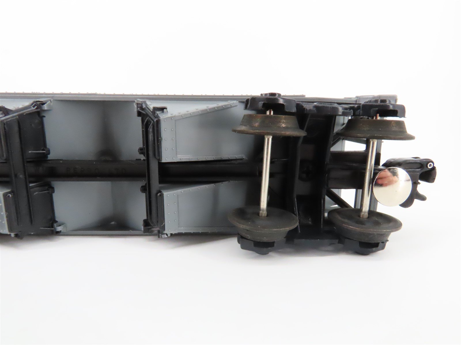 O Gauge 3-Rail K-Line K-6212 UP Union Pacific 2 Bay Hopper w/Load #6212