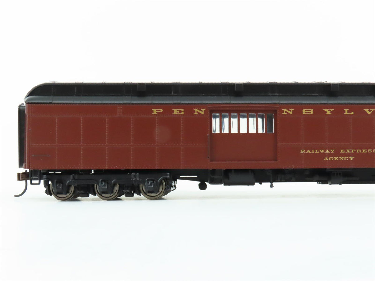 HO Scale Walthers 932-10504 PRR Pennsylvania HW ACF 70&#39; Baggage Passenger