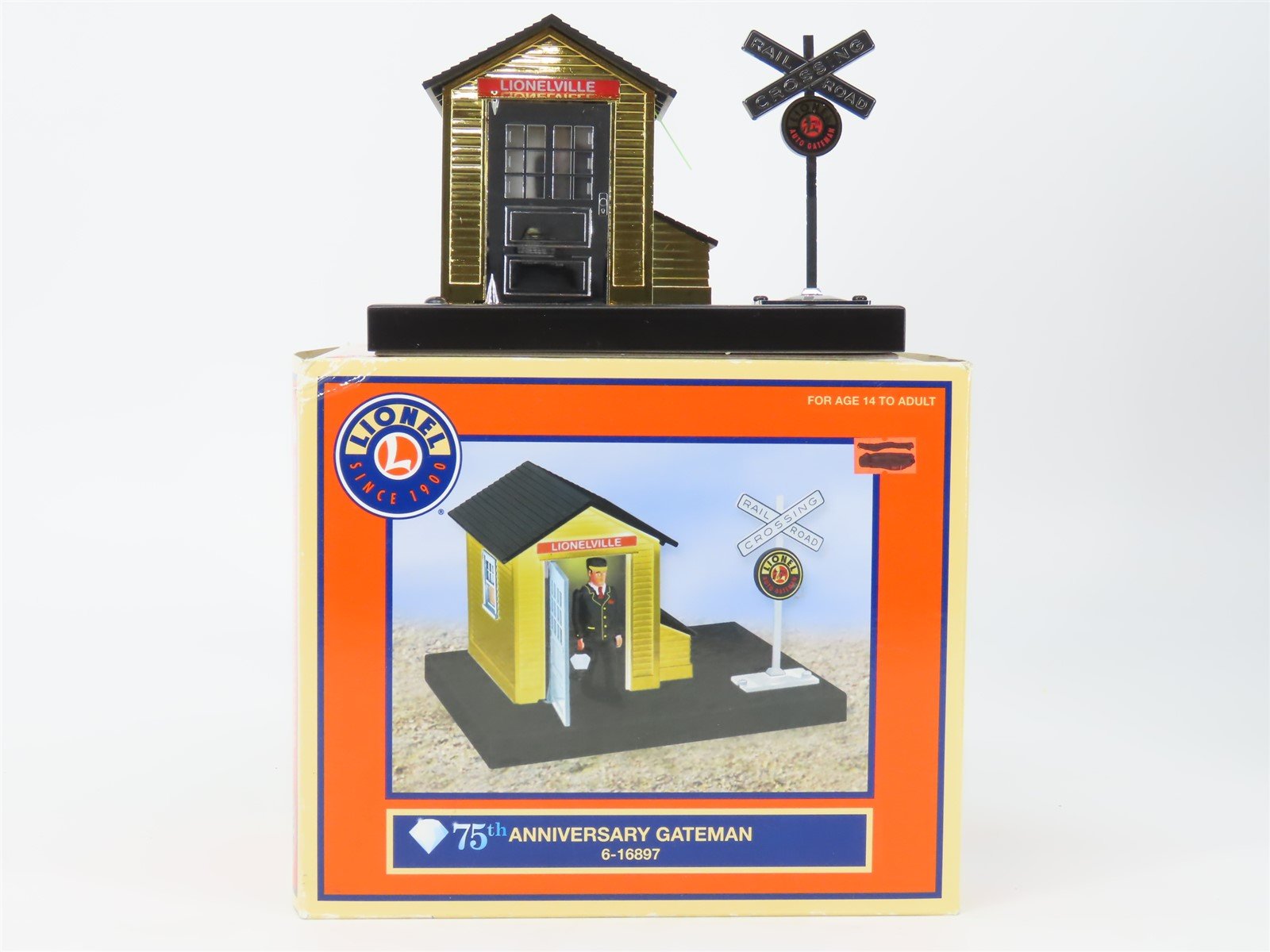 O 1/48 Scale Lionel 6-16897 Operating 75th Anniversary Gateman - Gold-Plated