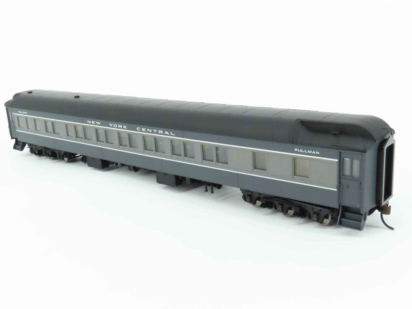 HO Scale Walthers 932-10007 NYC New York Central HW 12-1 Sleeper Passenger