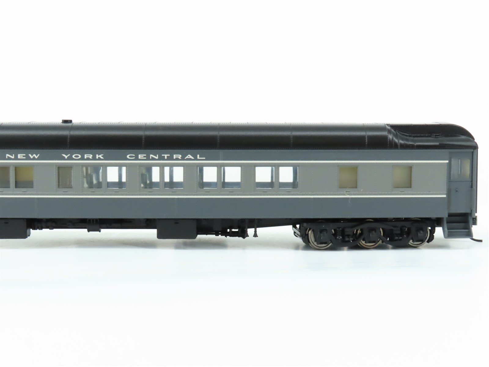 HO Scale Walthers 932-10057 NYC New York Central HW 8-1-2 Sleeper Passenger