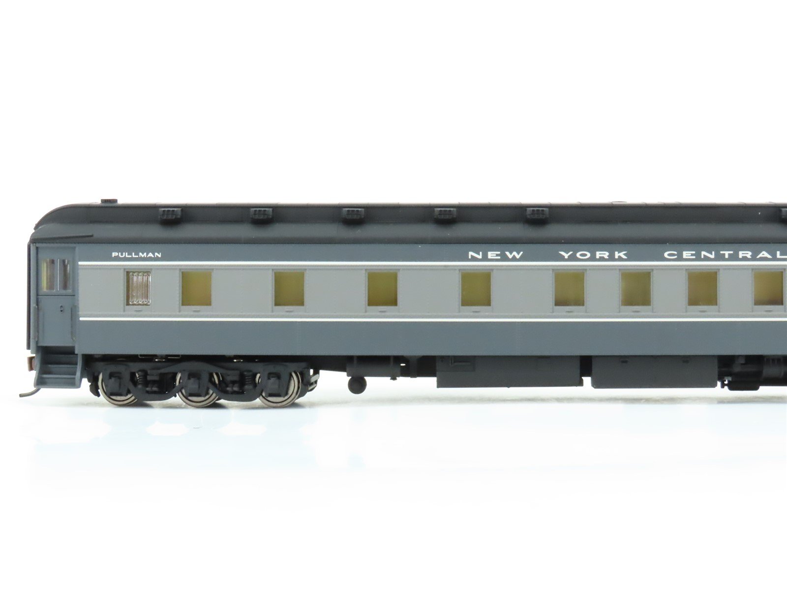 HO Scale Walthers 932-10407 NYC New York Central HW 6-3 Sleeper Passenger
