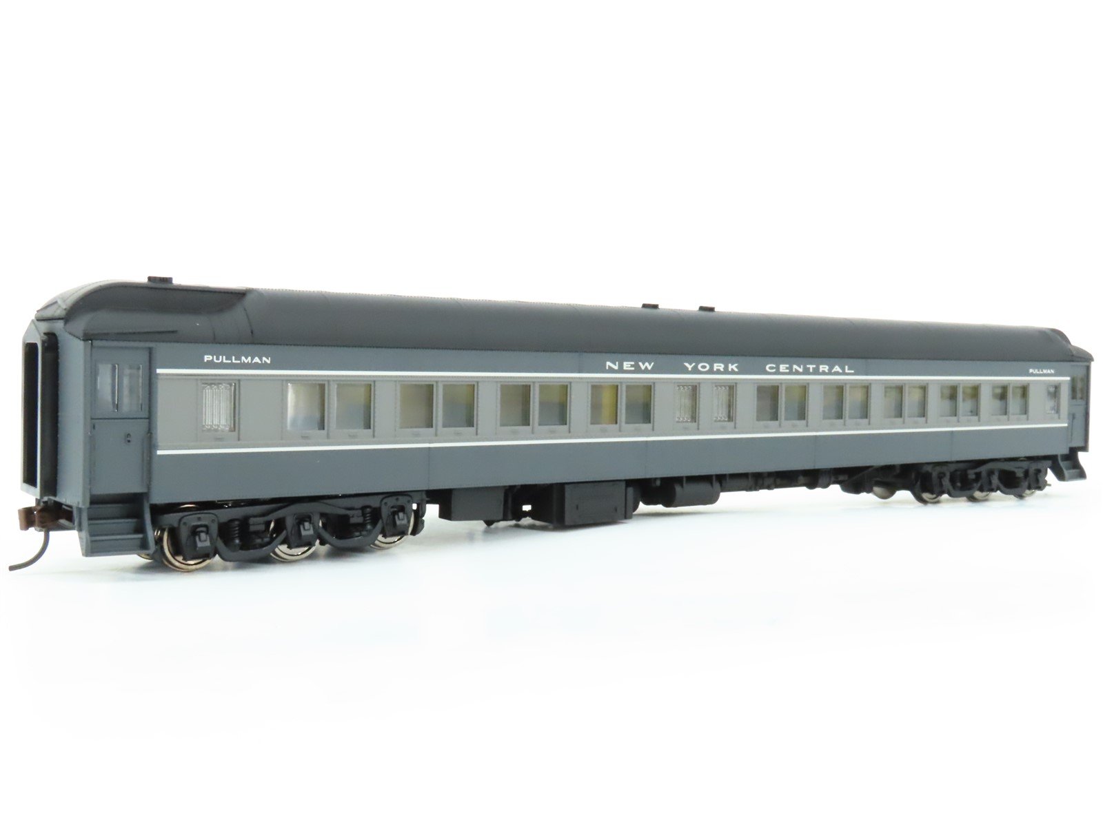 HO Scale Walthers 932-10407 NYC New York Central HW 6-3 Sleeper Passenger