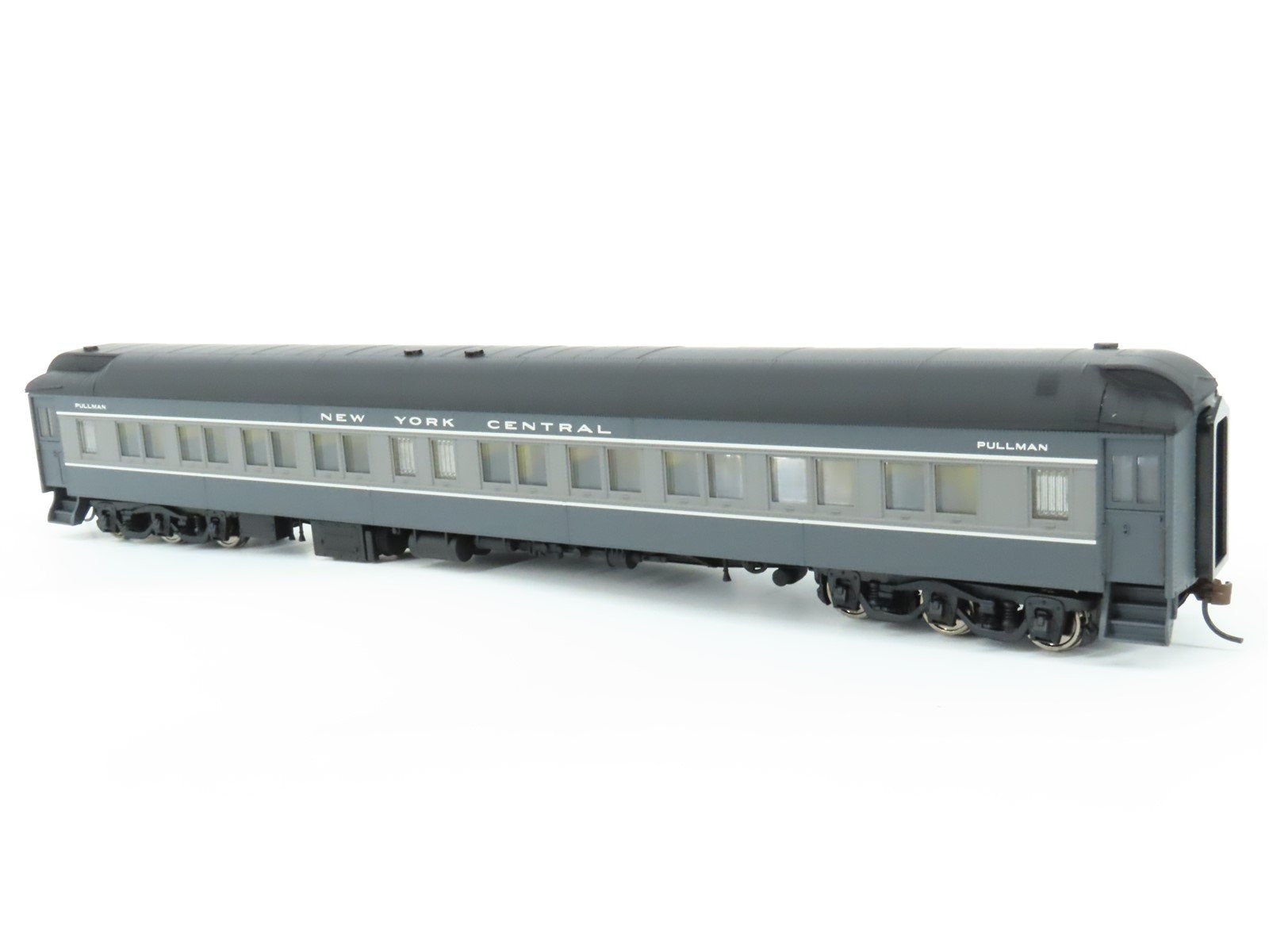 HO Scale Walthers 932-10407 NYC New York Central HW 6-3 Sleeper Passenger