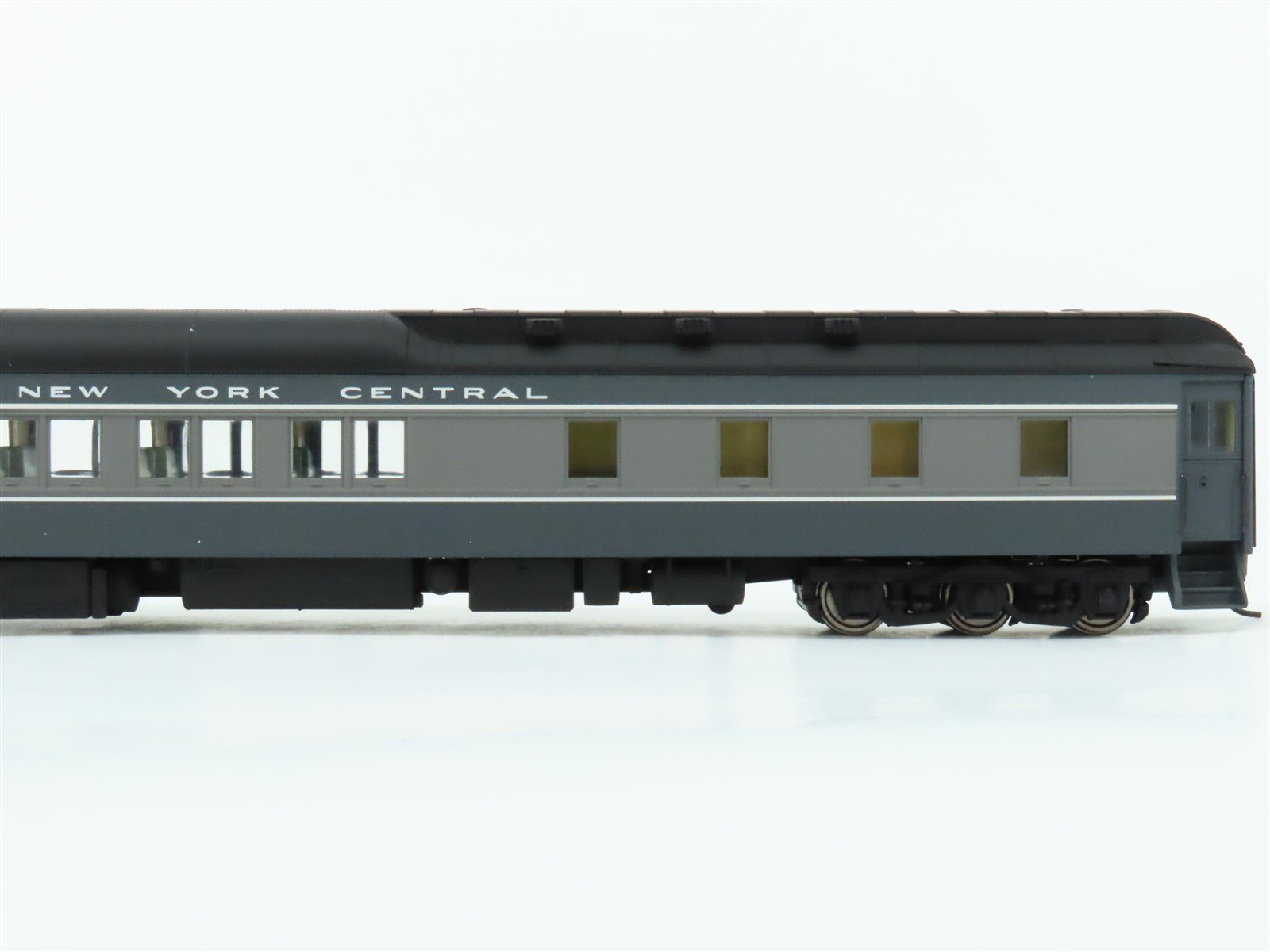 HO Scale Walthers 932-10557 NYC New York Central HW 10-1-2 Sleeper Passenger