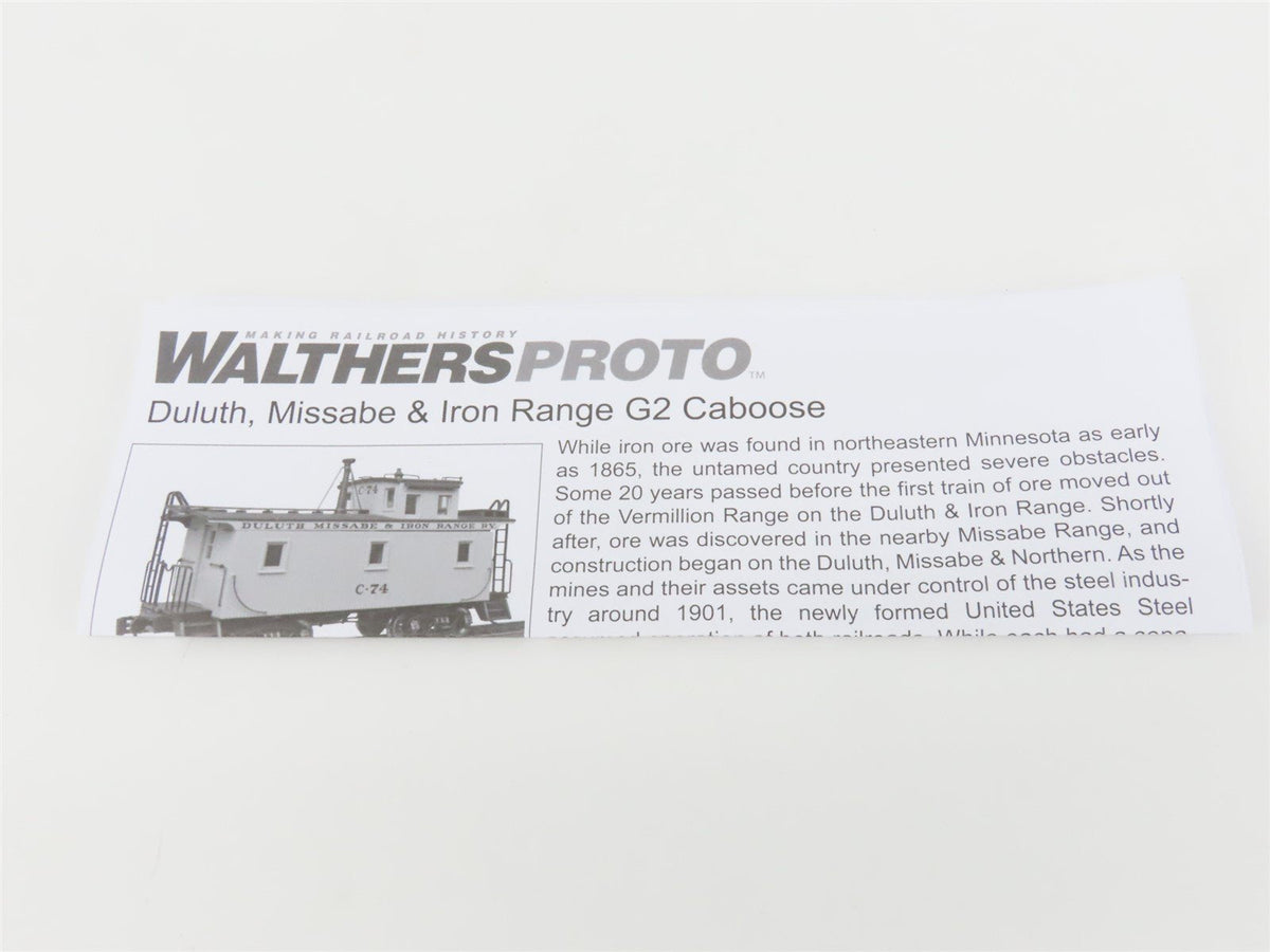 HO Walthers Proto 920-103467 NP Northern Pacific DM&amp;IR Class G2 Wood Caboose
