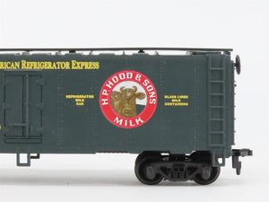HO Scale Mantua 733-243 GARE Hood's Grade A Milk 41' Steel Reefer #6051