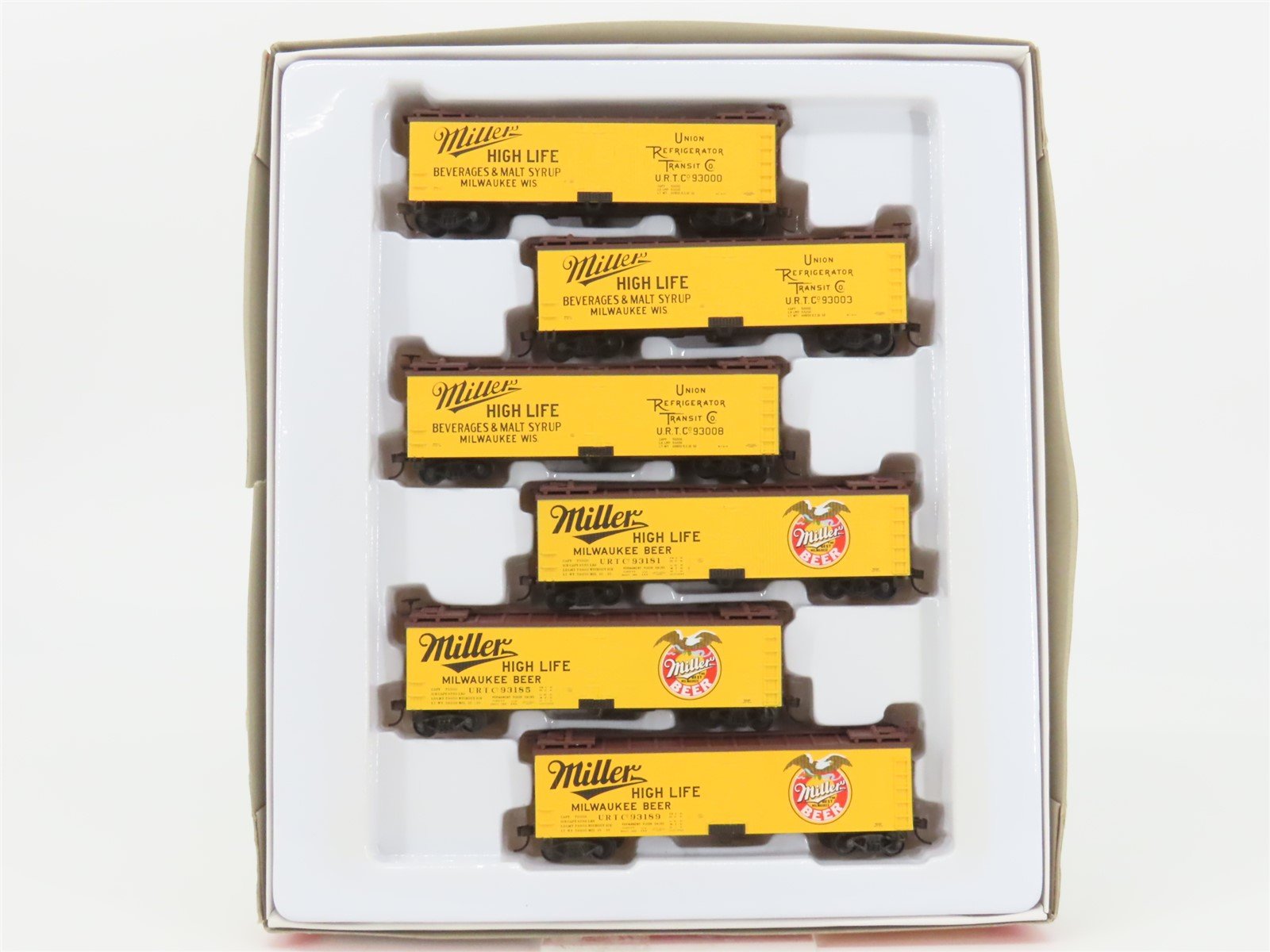 HO Scale Walthers 932-959 URTC Miller Brewing Company Ice Reefers 6-Pack
