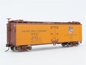 HO Walthers Mainline 910-3654 SP UP PFE Pacific Fruit Express 40' Reefer #36401