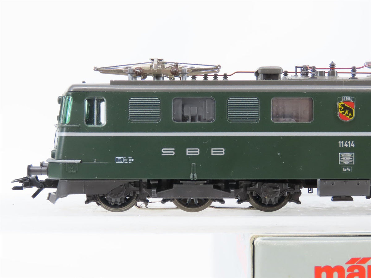 HO Scale AC 3-Rail Marklin Digital 3638 SBB Swiss / Bern Ae6/6 Electric #11414