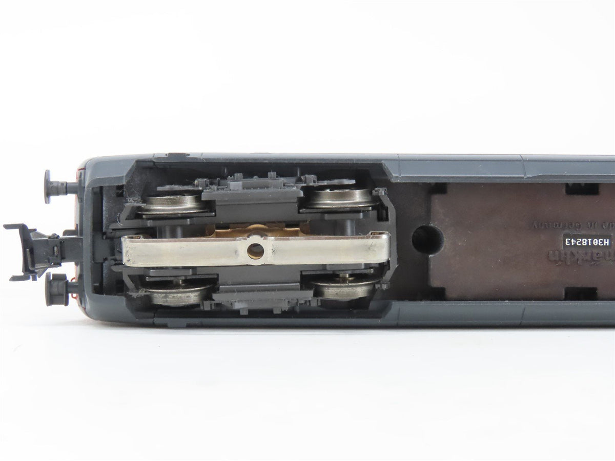 HO Scale AC 3-Rail Marklin Digital 3760 SBB Swiss Re4/4 Type 460 Electric #004-5