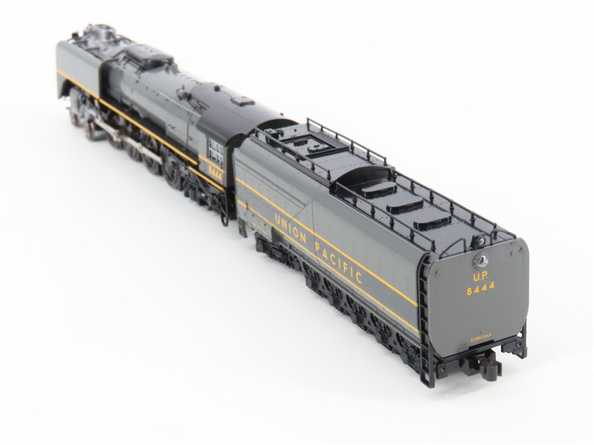 N KATO 126-0403 UP Union Pacific &quot;Greyhound&quot; 4-8-4 FEF-3 Steam #8444 - DCC Ready