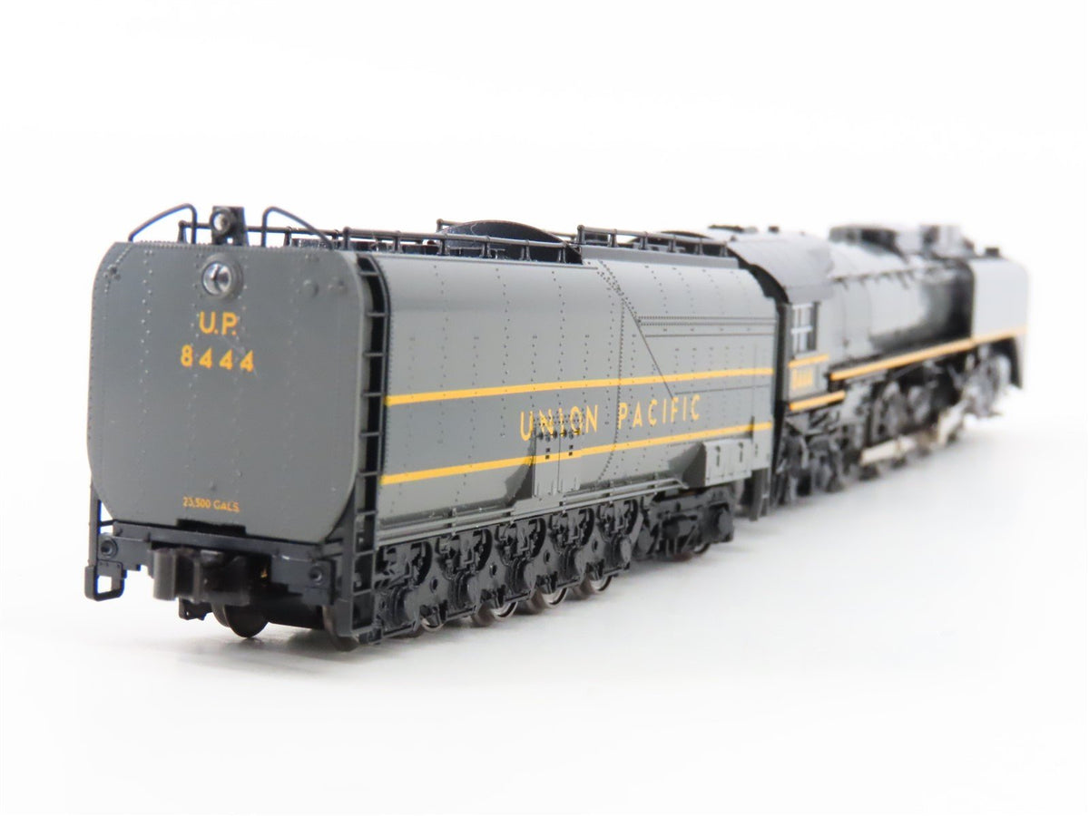 N KATO 126-0403 UP Union Pacific &quot;Greyhound&quot; 4-8-4 FEF-3 Steam #8444 - DCC Ready