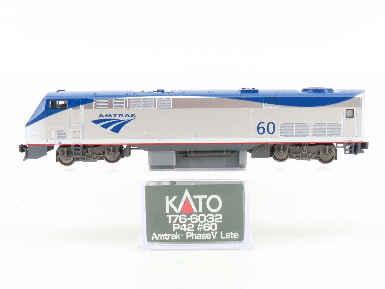 N KATO 176-6032 AMTK Amtrak Phase V Late GE P42 Genesis Diesel #60 - DCC Ready