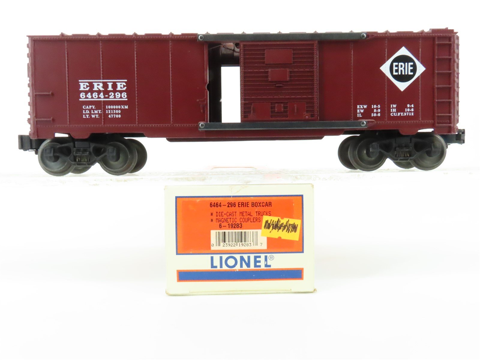 O Gauge 3-Rail Lionel 6-19283 ERIE Railroad Single Door Box Car #6464-296