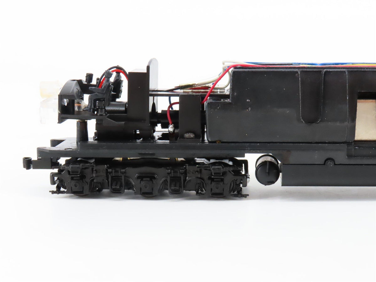 HO Scale Proto 2000 8117 PRR Pennsylvania E8/9A Diesel Locomotive #5894