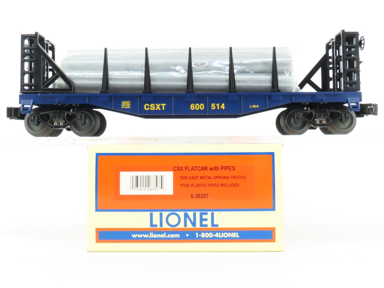 O Gauge 3-Rail Lionel 6-26357 CSXT Flat Car #600514 w/ Pipes