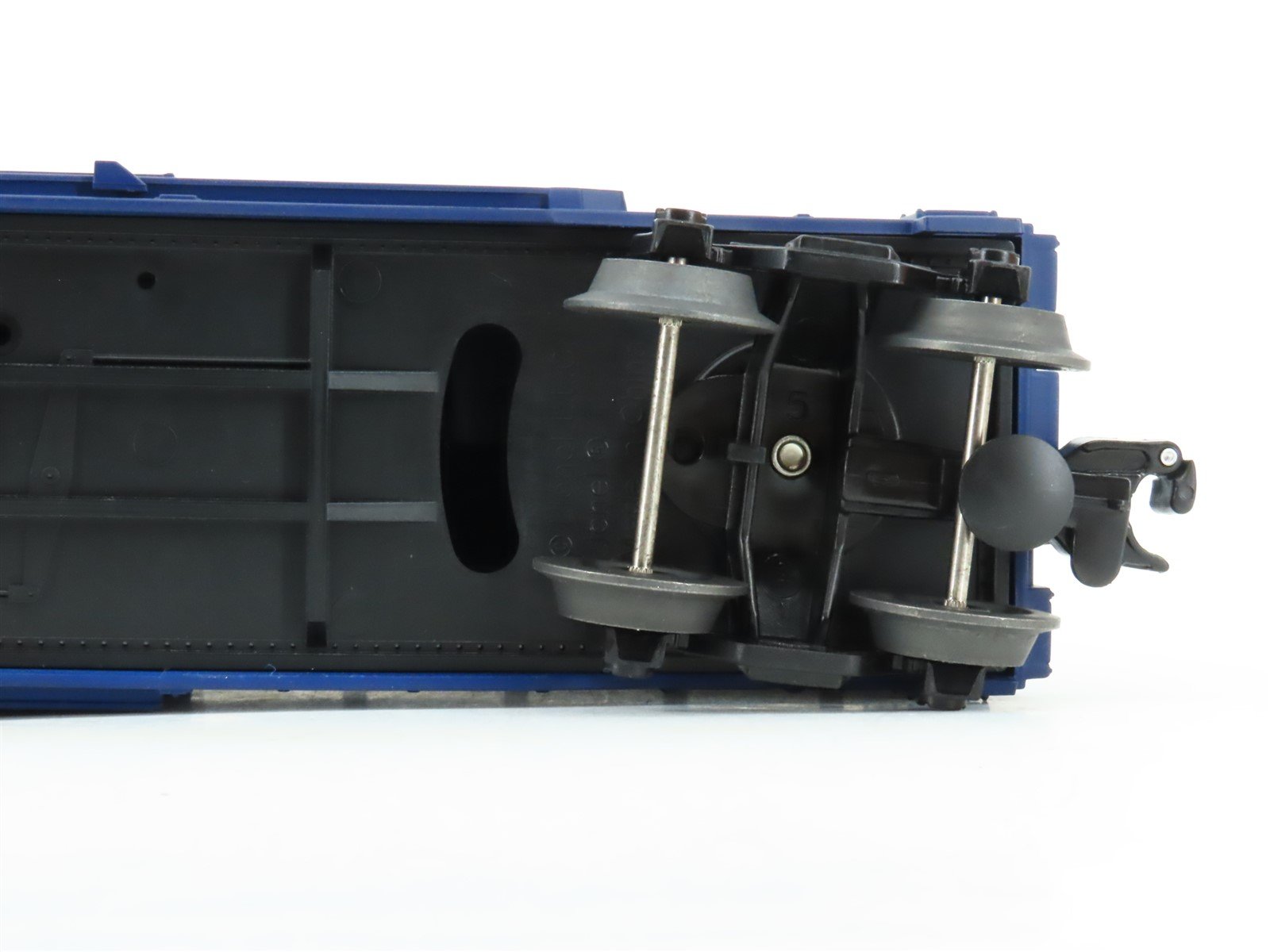 O Gauge 3-Rail Lionel 6-15017 CSXT Waffle Sided Box Car #15017