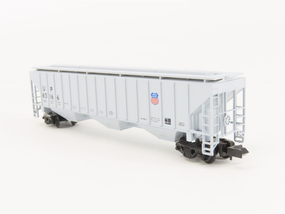 N Scale Red Caboose RN-15403 UP Union Pacific 3-Bay Covered Hopper 3-Pack
