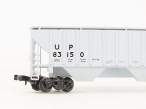 N Scale Red Caboose RN-15403 UP Union Pacific 3-Bay Covered Hopper 3-Pack