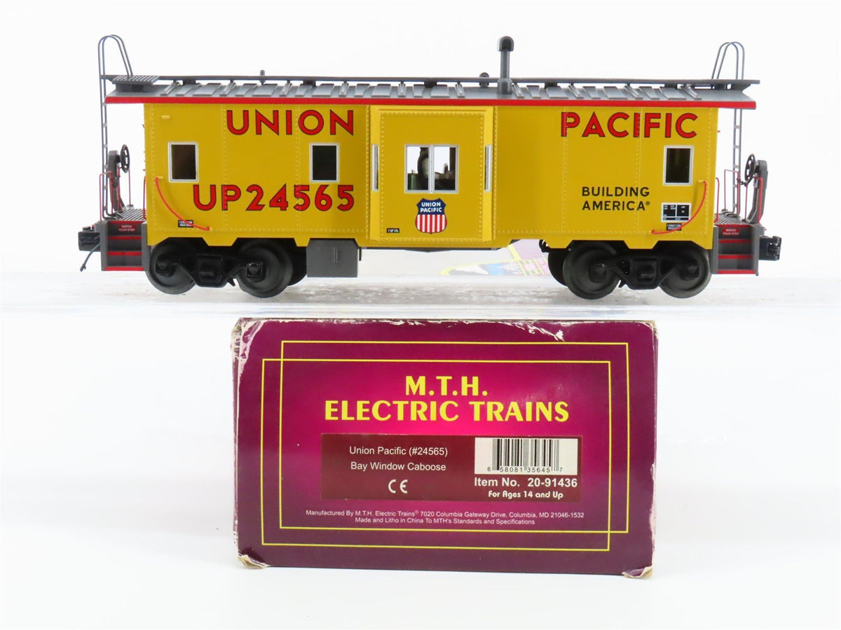 O Gauge 3-Rail MTH 20-91436 UP Union Pacific Bay Window Caboose #24565 - Lighted